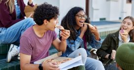 Jeunes et alimentation : les moins de 30 ans, champions de l’empreinte carbone Jeunes et alimentation : les moins de 30 ans, champions de l’empreinte carbone