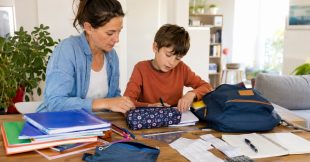 Allocation de rentrée scolaire 2026 : ce qu'il faut savoir Allocation de rentrée scolaire 2026 : ce qu'il faut savoir