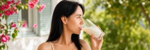 Canicule : le lait hydrate-t-il plus que l'eau ? Canicule : le lait hydrate-t-il plus que l'eau ?