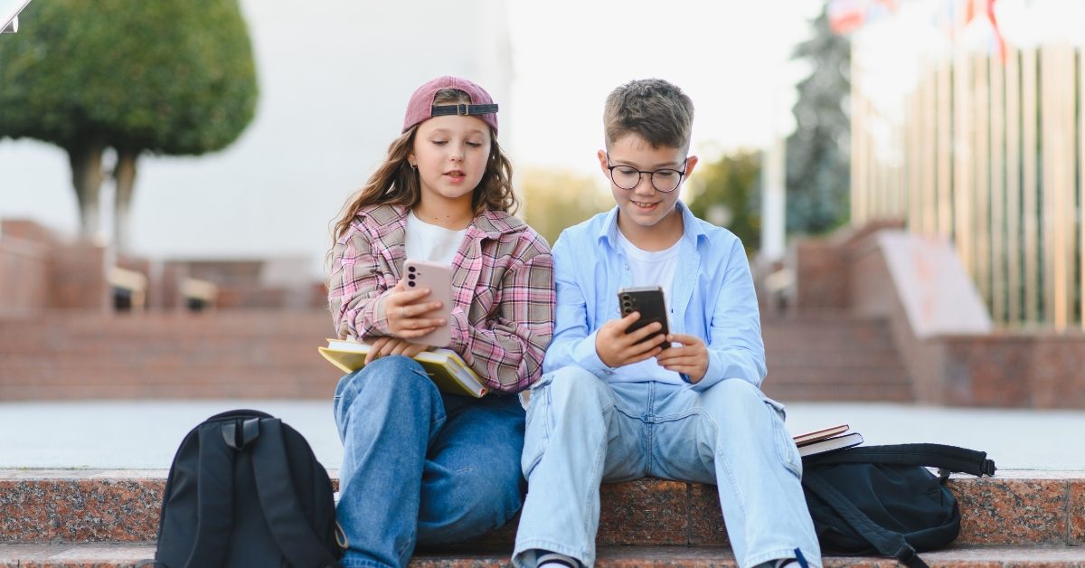 Réseaux sociaux interdits aux moins de 15 ans, votre opinion ?