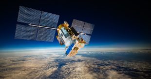 Datacenters spatiaux : l'énergie solaire en orbite peut-elle vraiment alimenter l'IA ?