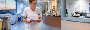 Horaires atypiques : l'Anses alerte sur les risques pour la santé des travailleurs Horaires atypiques : l'Anses alerte sur les risques pour la santé des travailleurs