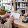 Fin du chèque en France : les chiffres de 2025 et ce qui change pour payer Fin du chèque en France : les chiffres de 2025 et ce qui change pour payer