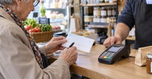 Fin du chèque en France : les chiffres de 2025 et ce qui change pour payer