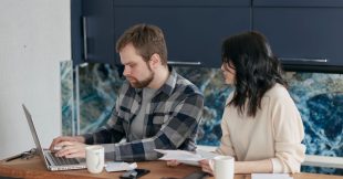 Crédit à la consommation : les critères à examiner avant de s'engager